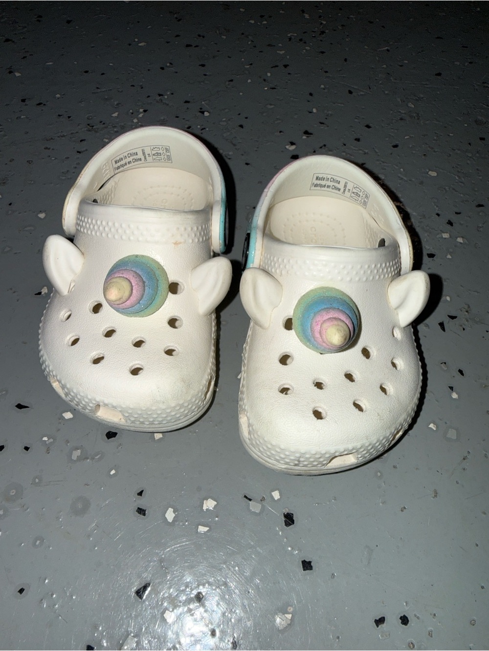 Kids White Unicorn Clog Shoes with Pastel Accent